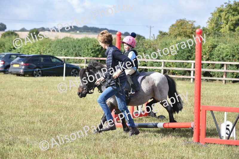 20250831-0375 - Class 6 - Minimus Jumping 30cm