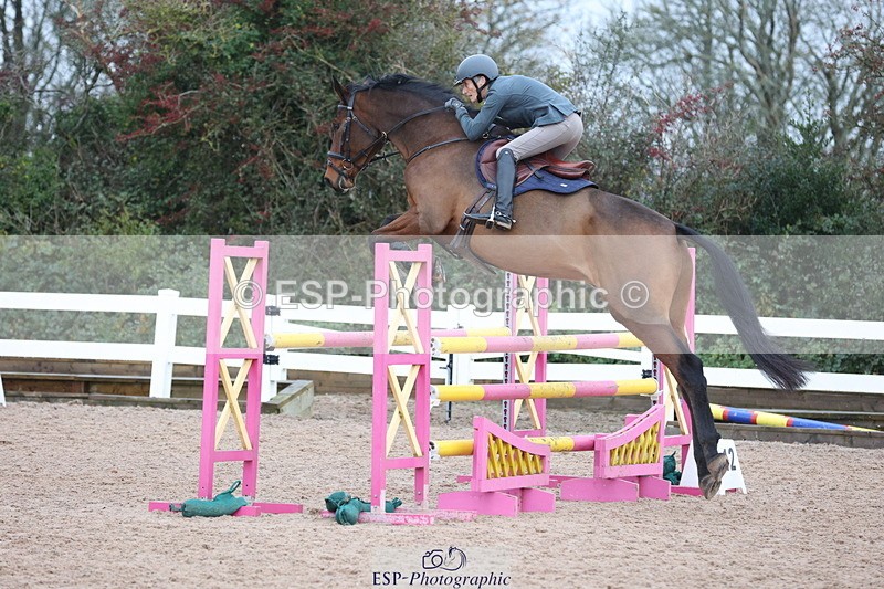 231112A-124444-04176 - Cls 19 Snr 1.05m Open