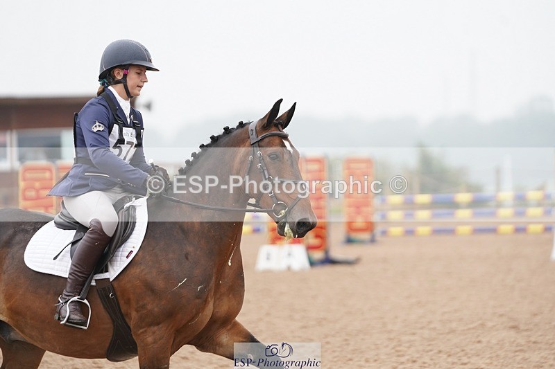 240901A-143028-10048 - 572-Molly.Swain-SOCKS