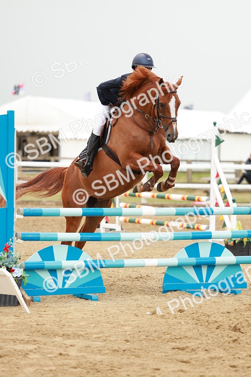 SBM_007050 - Class 2 - Senior Discovery - 1.00m Open