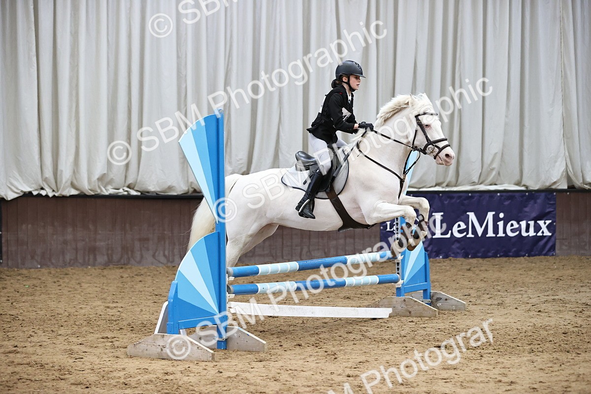 SBM_001802 - Class 5 - Henlow Veterinary Hospital 70cm