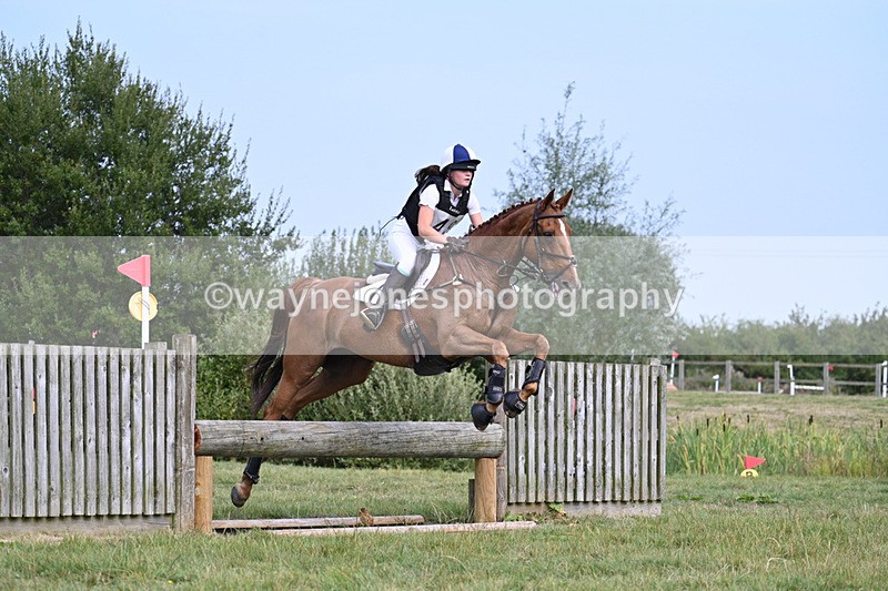 WJ7_8107 - 80cm XC Time 15:26 to 15:43