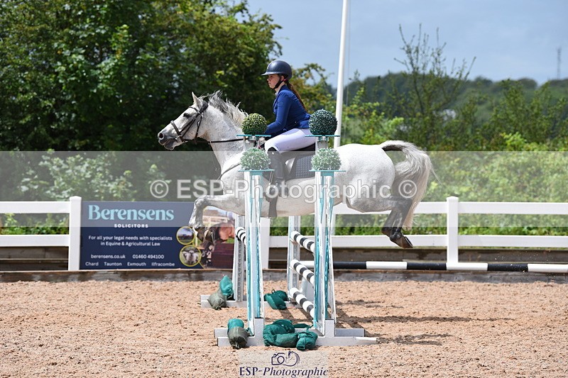 230715A-131738-01196 - Cls 4 Newcomers & 1m Open