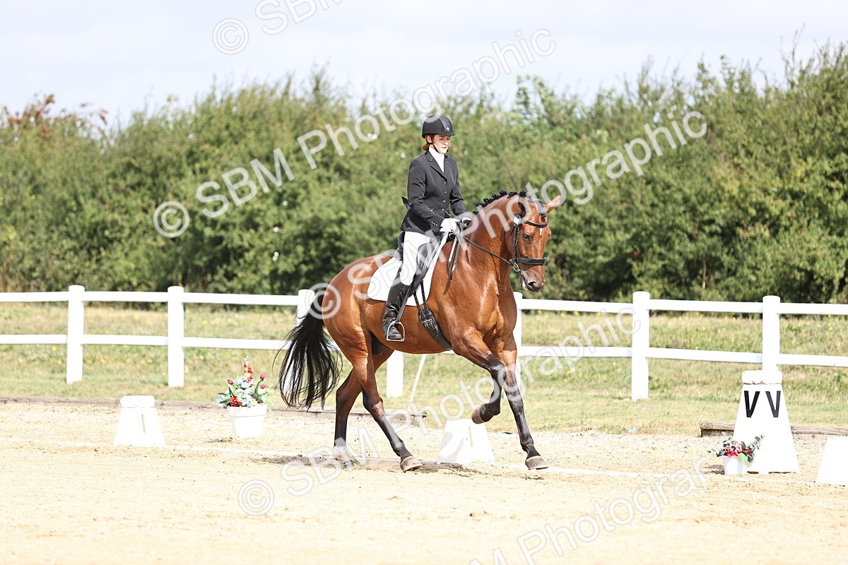 SBM_016169 - Class 14 - Novice 23 - 10.29-11.32