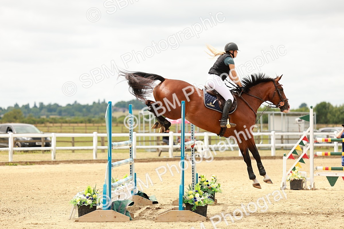 SBM_018081 - Class 21 - Senior Newcomers Championship 2d Rd