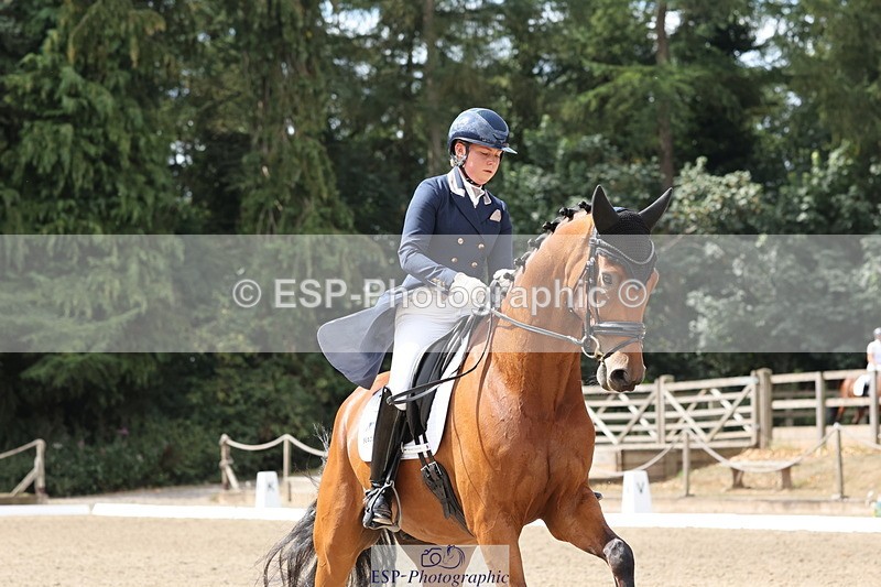 250809A-114026-02821 - 071-Abbie.NewburySeagry.Viceroy