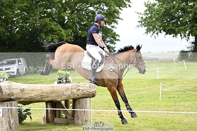 250524A-114352-09589 - B-312-Mark.Davidson-THE.BOSSMAN