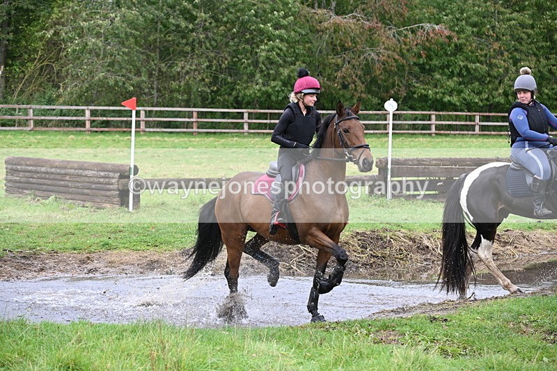 WJ6_3847 - Time at Photographer 11:48 to 11:56