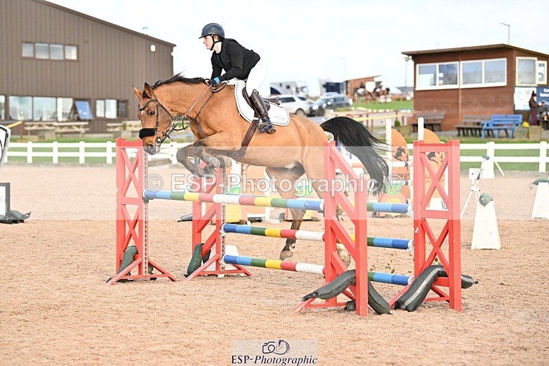 241208-132600-01776 - Cls 21 Newcomers and 1.10m Open