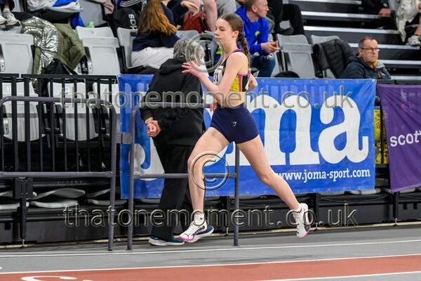 Age26SAT-915325 - Track Female Set Two