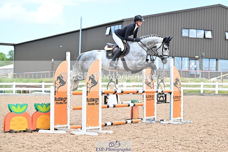 240605A-125527-00433 - Cls 3 Snr 1.05m Open