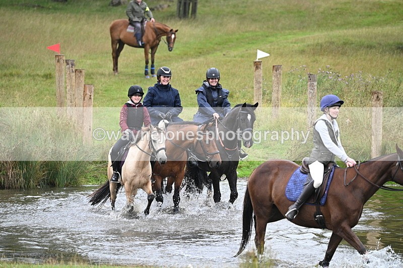 WJ7_6232 - Time at Water 09:30 to 10:00