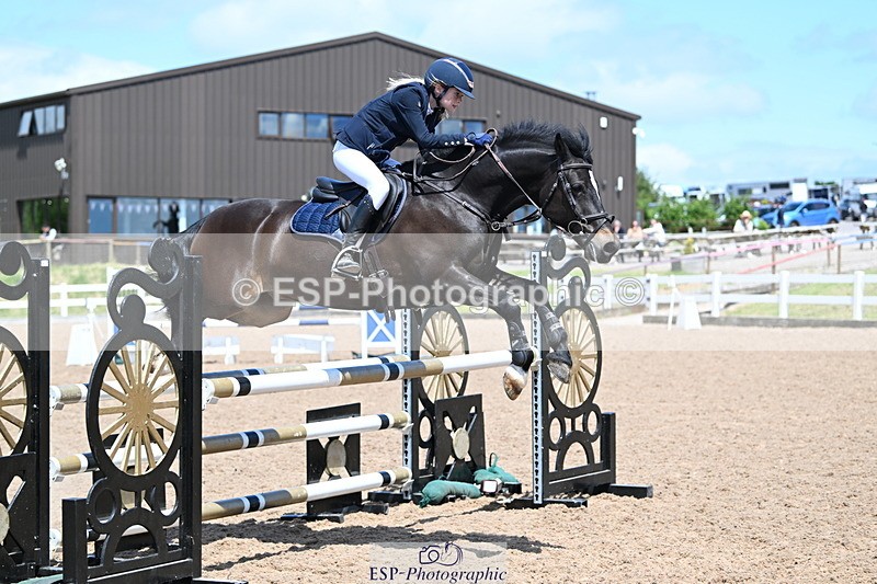 240609A-135119-05904 - Cls 25 Pony Newcomers and 1m Open