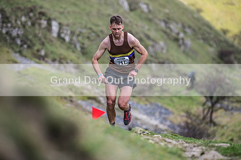 Litton-253 - Litton Christmas Cracker Fell Race (Limestone Series) Sunday 14th December 2025