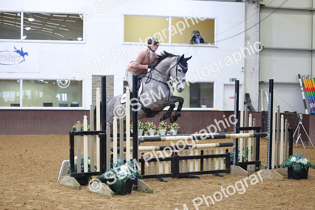 SBM_008253 - Class 21 - Nupafeed Supplements Senior Discovery/ 1m Open - First Round (1.00m)