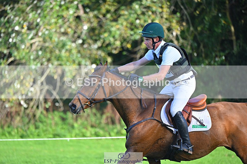 241025-144332-09330 - 233-Padraig.Mccarthy-LADY.OPHELIA