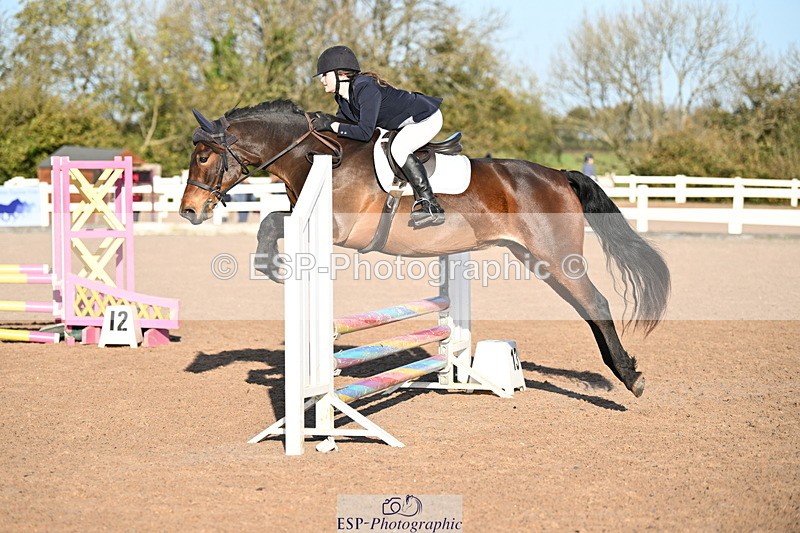241026A-102056-00127 - SAT Cls 3 Pony Intro 70cm