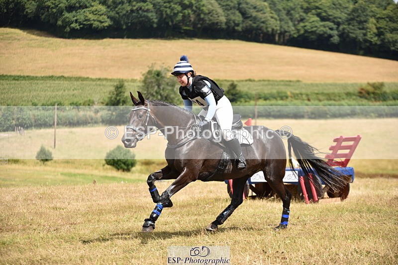 250802A-130618-04473 - A-034-Annastasia.Cross-KENNDALE