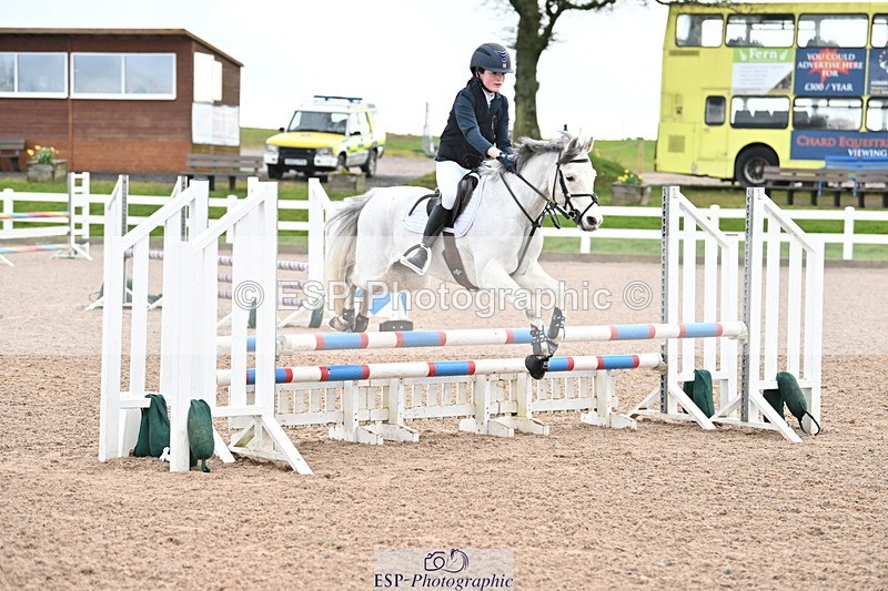 240310A-092926-01572 - Cls 1 Pony Intro 70cm