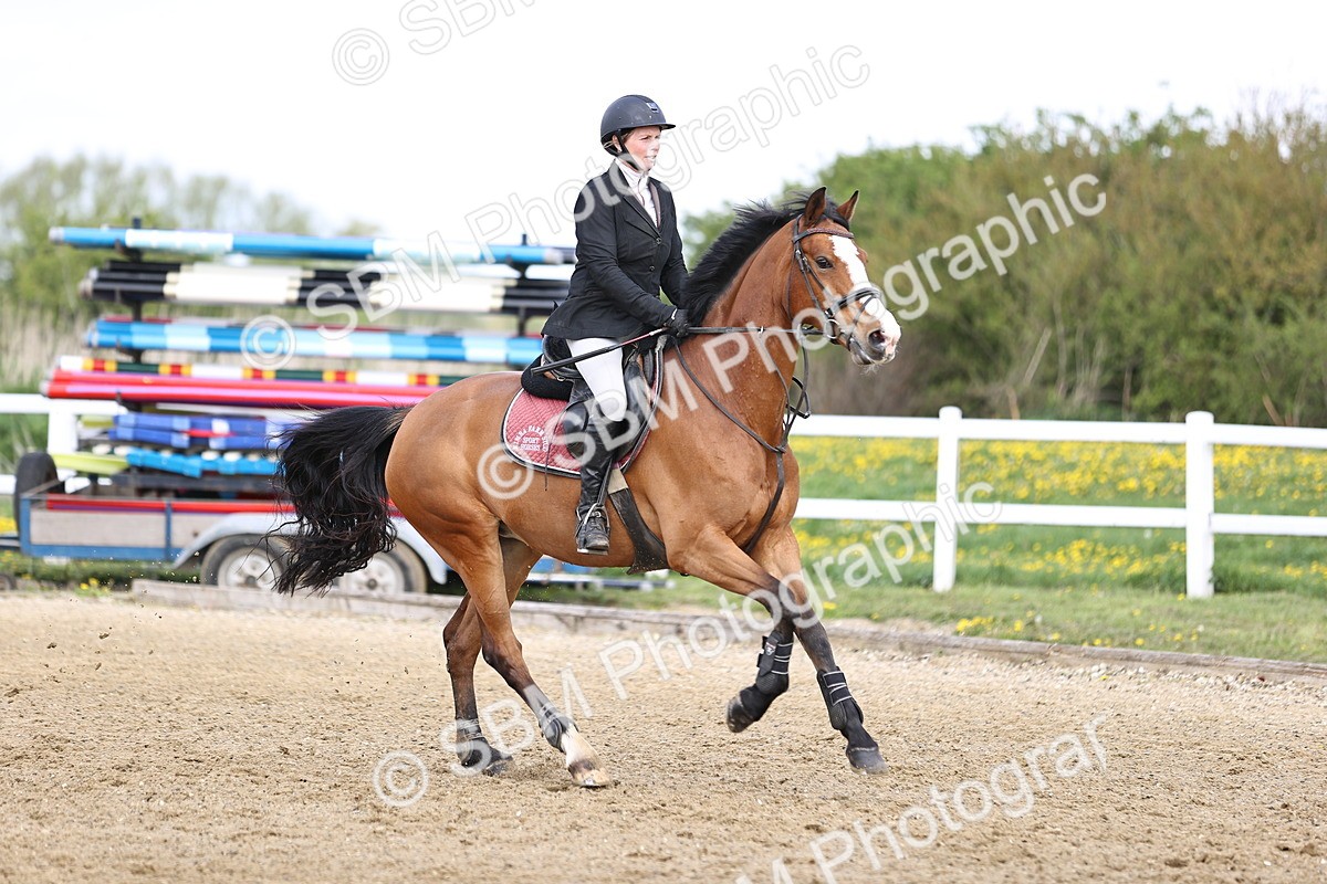 SBM_5212 - Class 9 - Senior British Novice - 90cm