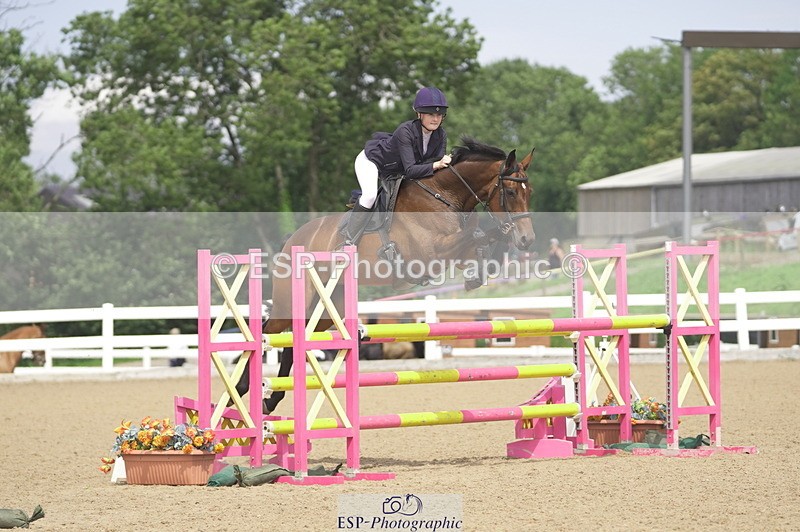 230810A-132040-02390 - Cls 4 1.05m Amateur Quali