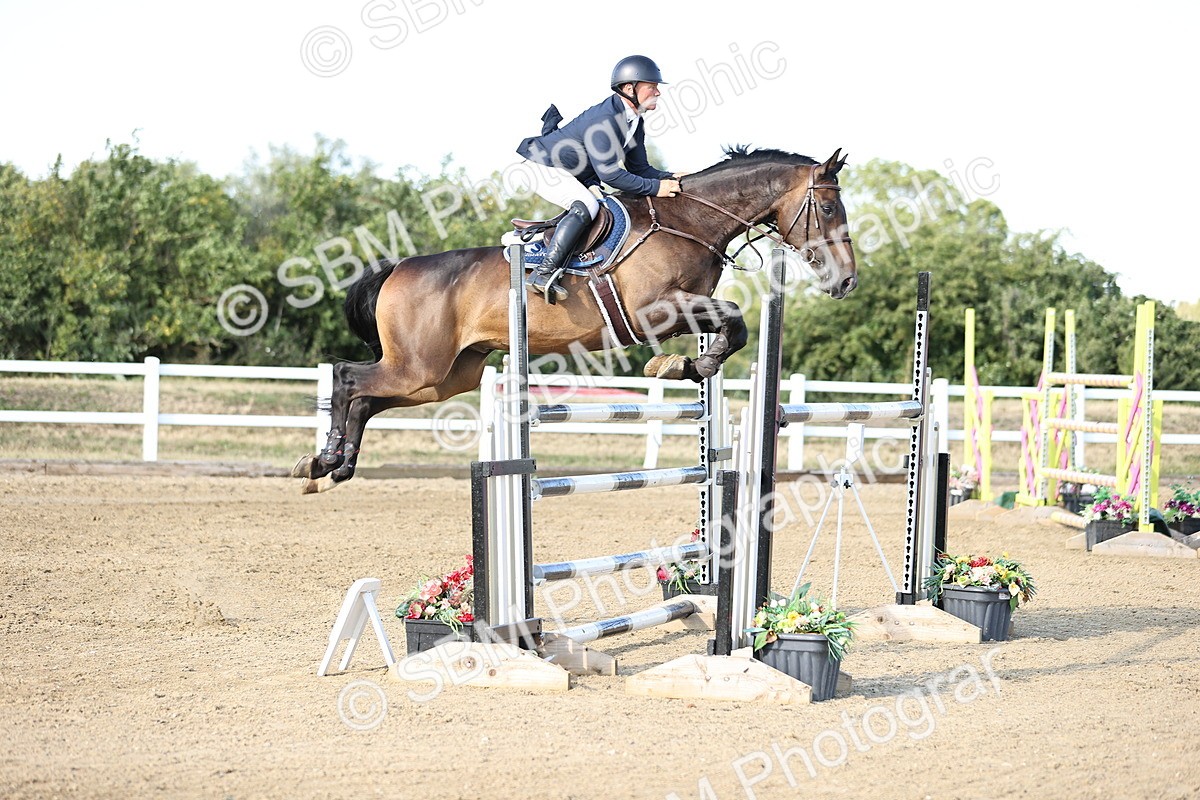 SBM_015953 - Class 18 - Senior 1.35m Open