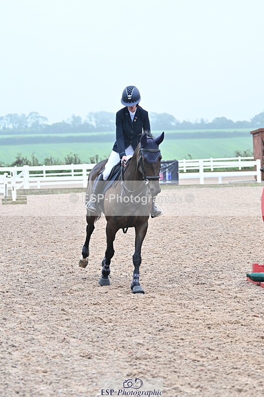 240907A-111228-00683 - Cls 7 95cm Amateur Qualifier