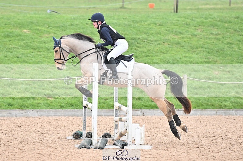 250118-110545-00590 - Cls 2 A&B 80cm 10.45 to 11.40