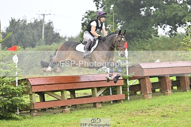 240901A-153345-10359 - 572-Molly.Swain-SOCKS