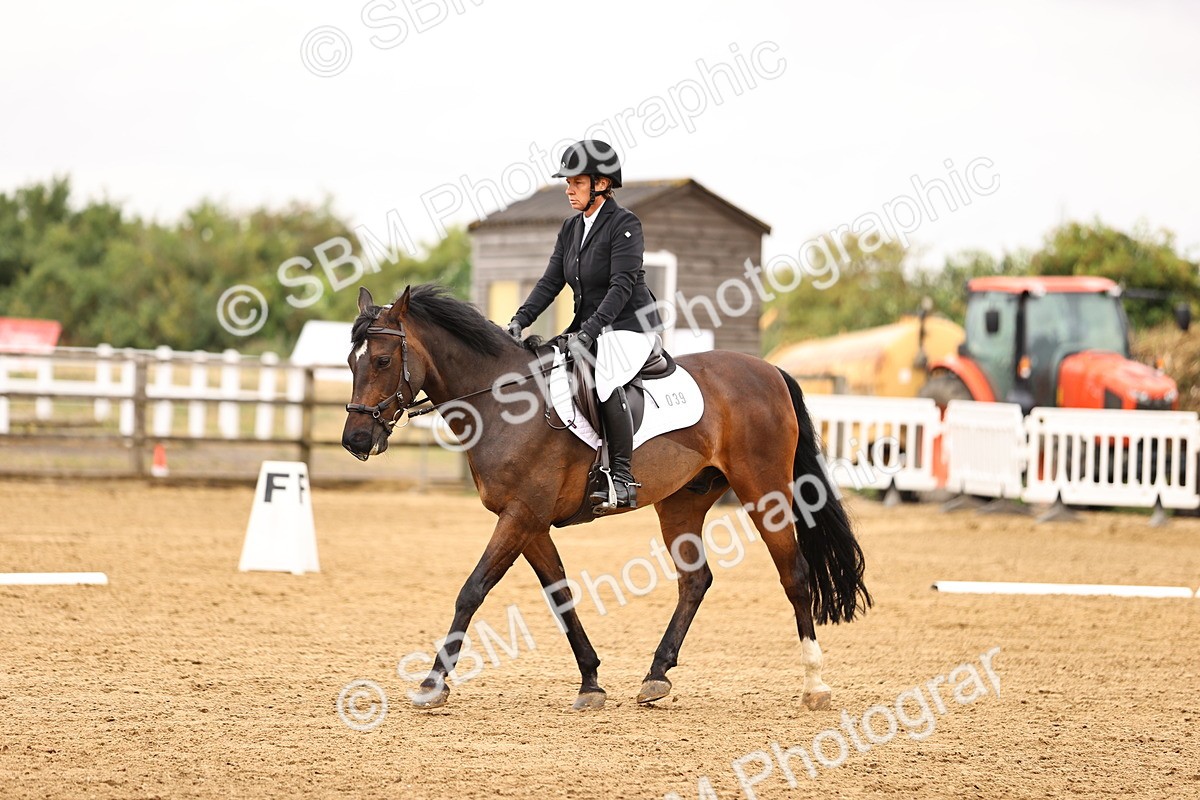 SBM_004067 - Class 7-10 - Novice 2-Elementary 2