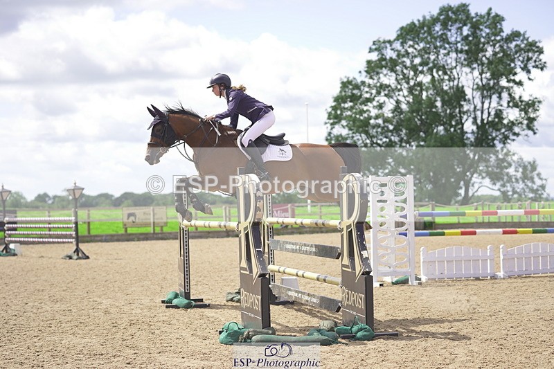 230806A-123228-02000 - Cls 14 Snr Foxhunter & 1.20m Open
