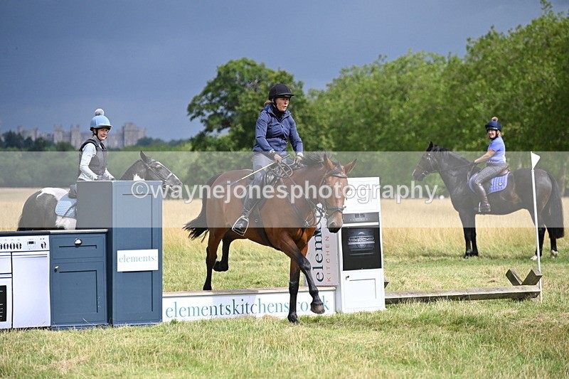 WJ6_2627 - Time at Jump 11:06 to 11:40