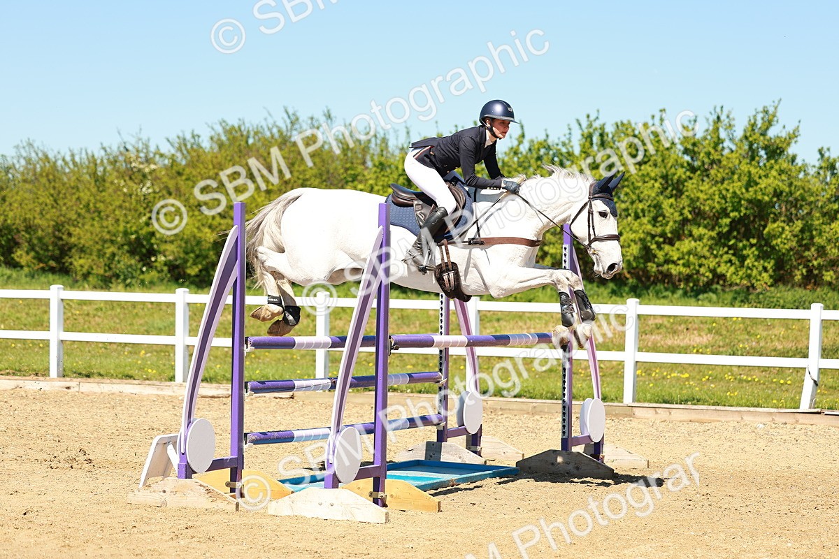 SBM_001313 - Class 4 - Senior Newcomers 1.10m