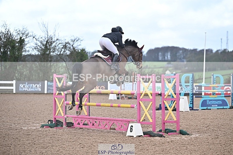 260220-140332-00833 - Cls 6 Foxhunter and 1.20m