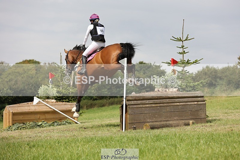 240831A-133018-03170 - 069-Darcey.Cutts-KATERINA