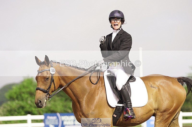 230708A-091816-00112 - Intro C