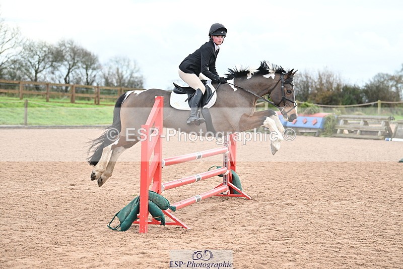 231203A-111620-00775 - Cls 16+17 Club and Schools 80cm