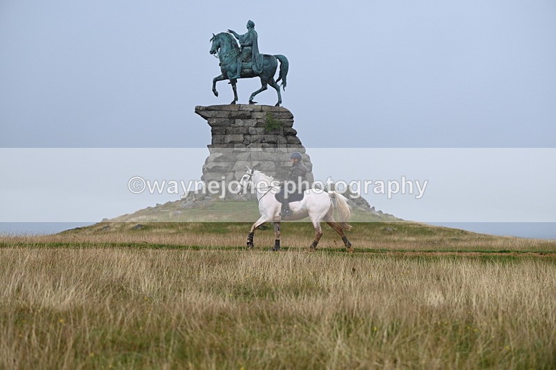 DSC_3978 - Time at Statue 14:56 to 15:05