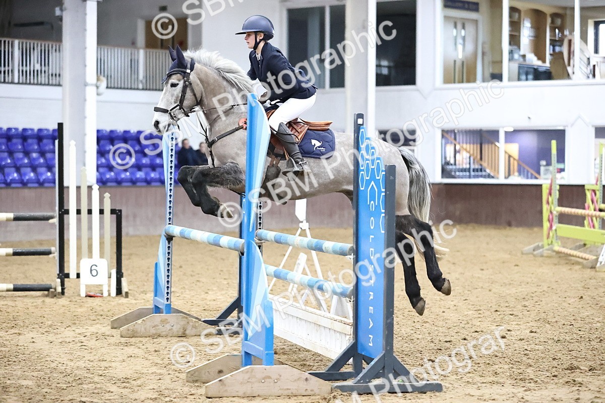 SBM_000832 - Class 4 - Blue Chip Pony Newcomers - 1.00m