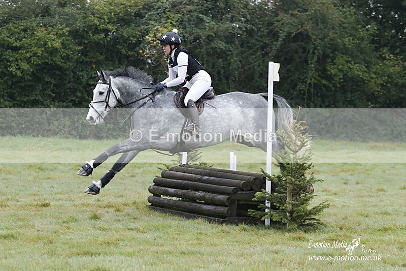 WWHT 171021 0292 - Novice Restricted (0.80m)  17/10/21