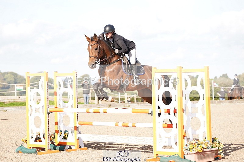241004A-103706-00135 - Fri 01 Snr Disco & 1.00m Open