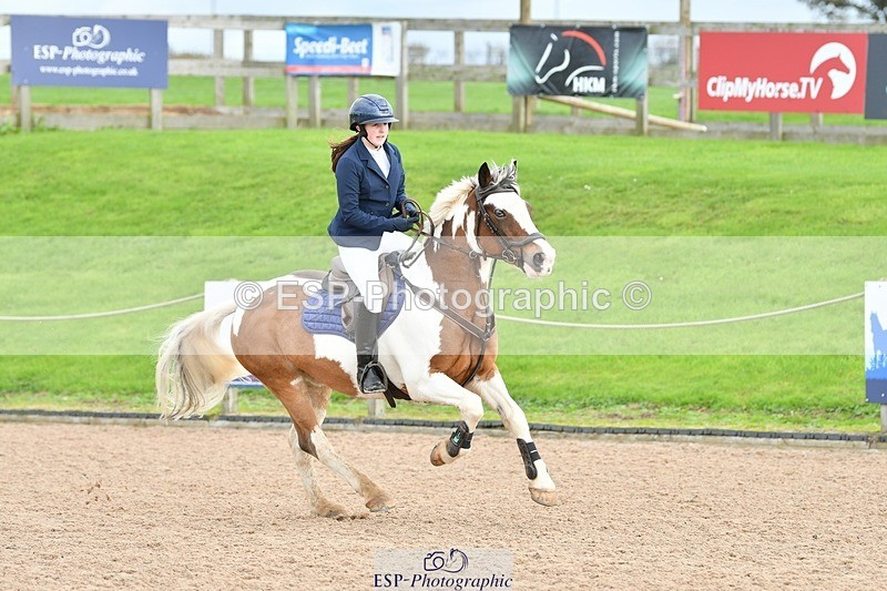 251026-110333-02229 - Cls 21+22 70cm Club and Schools