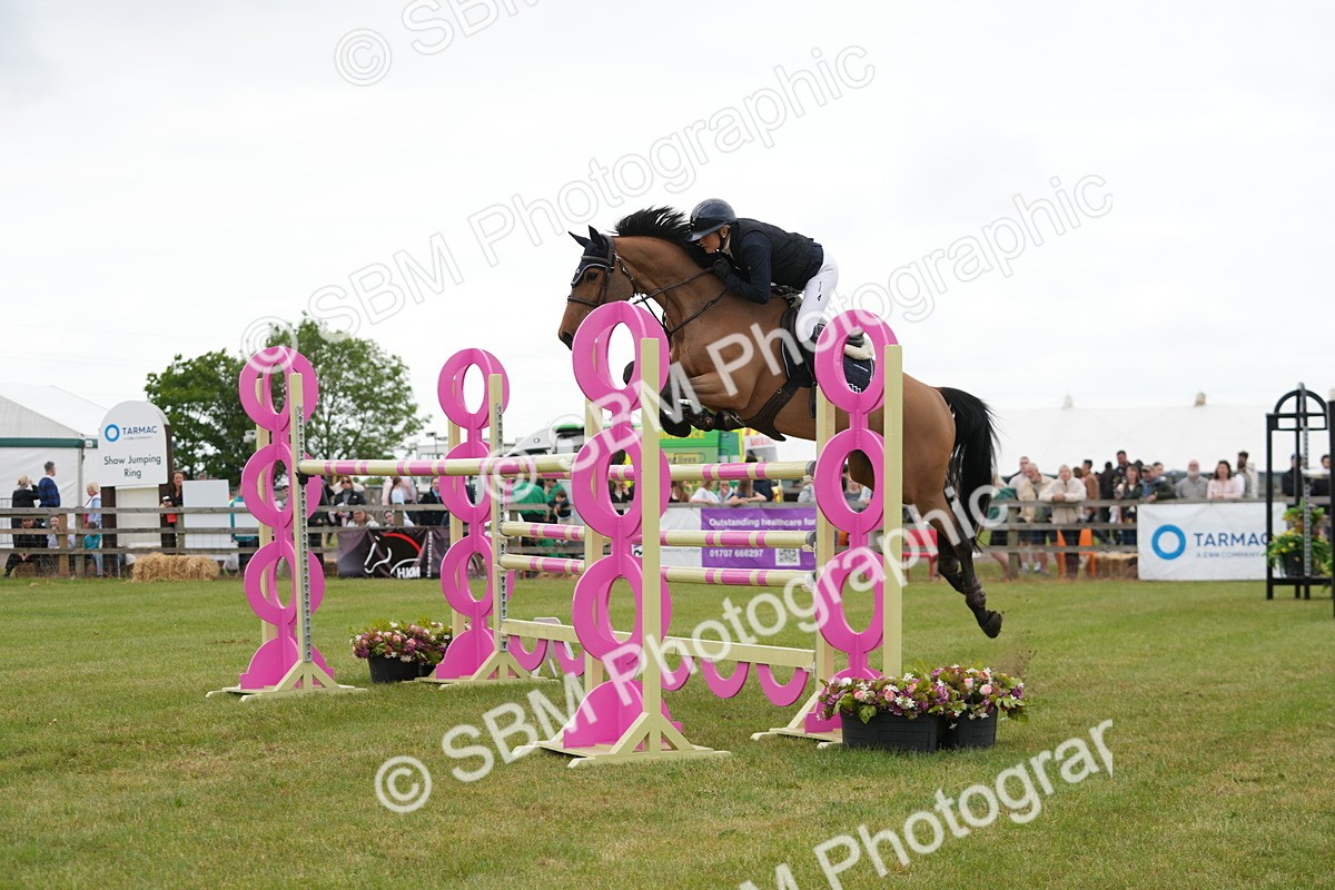 SBM_06395 - Class 202 - National 1.40m Open