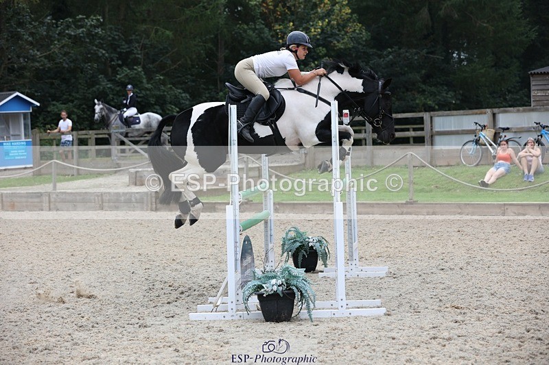 230908-171631-03222 - Cls 9 Snr Newcomers & 1.10m Open