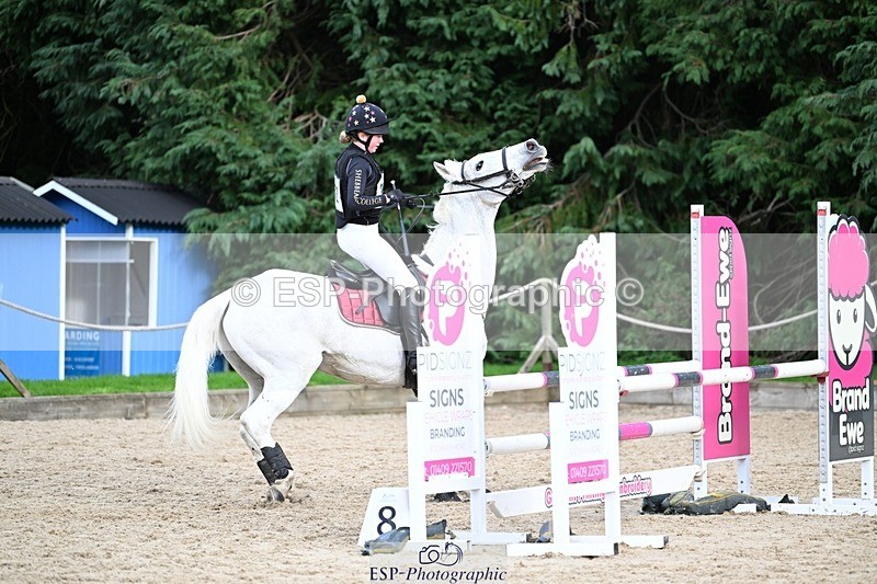 241117-131351-04094 - Cls 3 90-95cm 13.00 to 14.00