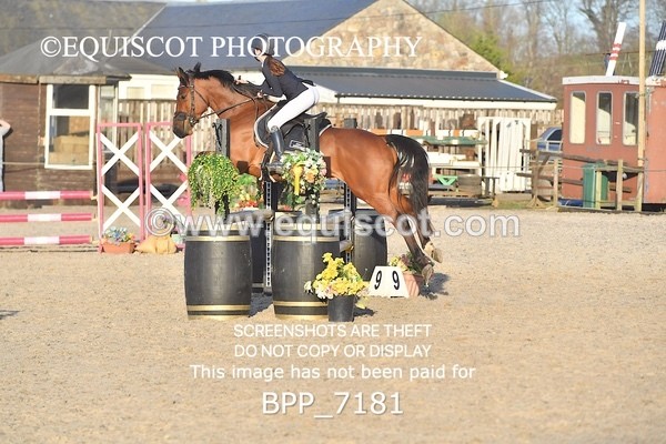 BPP_7181 - CLASS 19 SUN Pony Discovery / 90cm Open