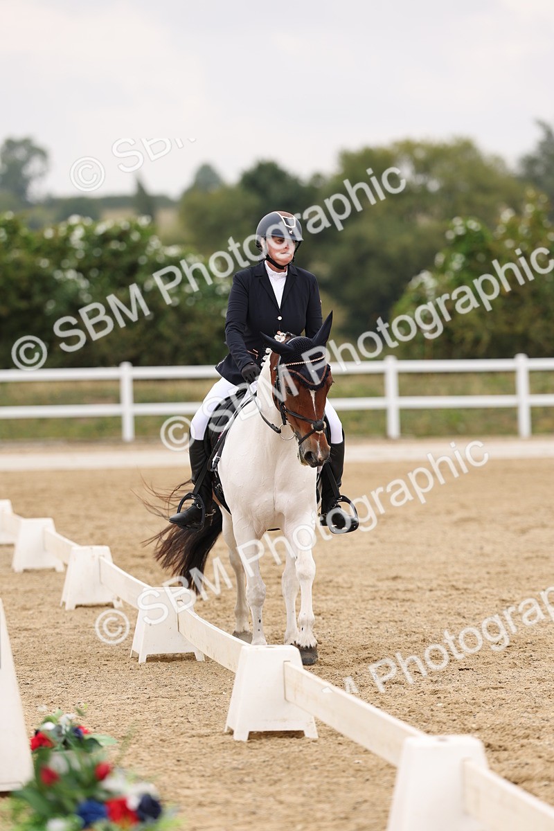 SBM_01494 - Class 9 - Novice 27 Champs