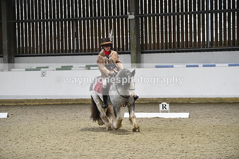 WJ5_9472 - Time 13:04 to 13:41 Fancy Dress DTM