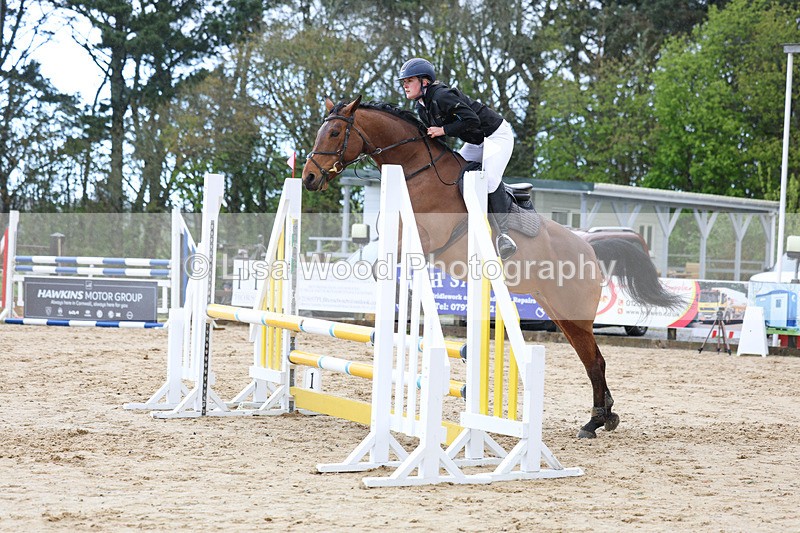 3E7A0587 - Class 4: Senior British Novice/90cm open