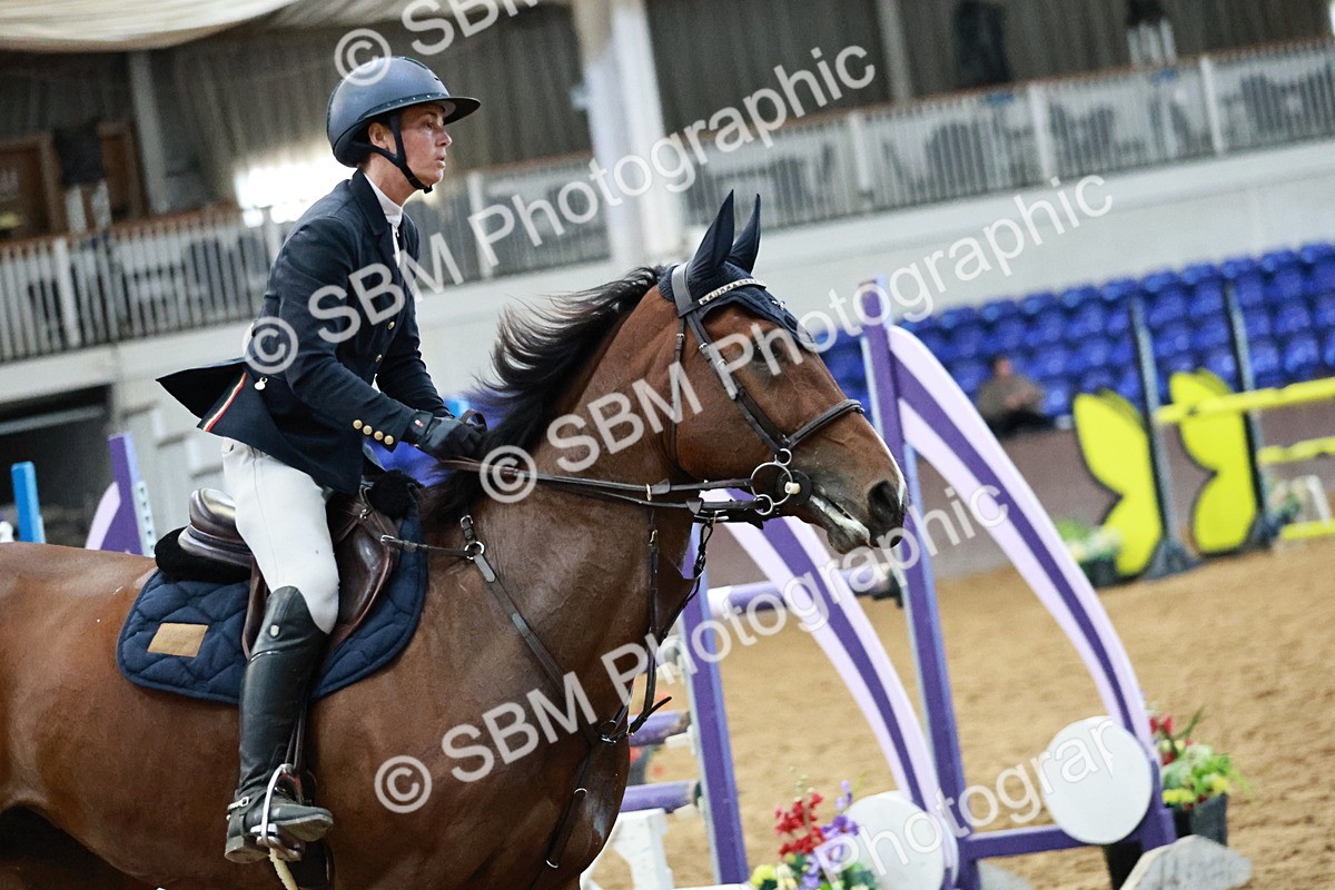 SBM_001903 - Class 5 - Senior Foxhunter 1.20m